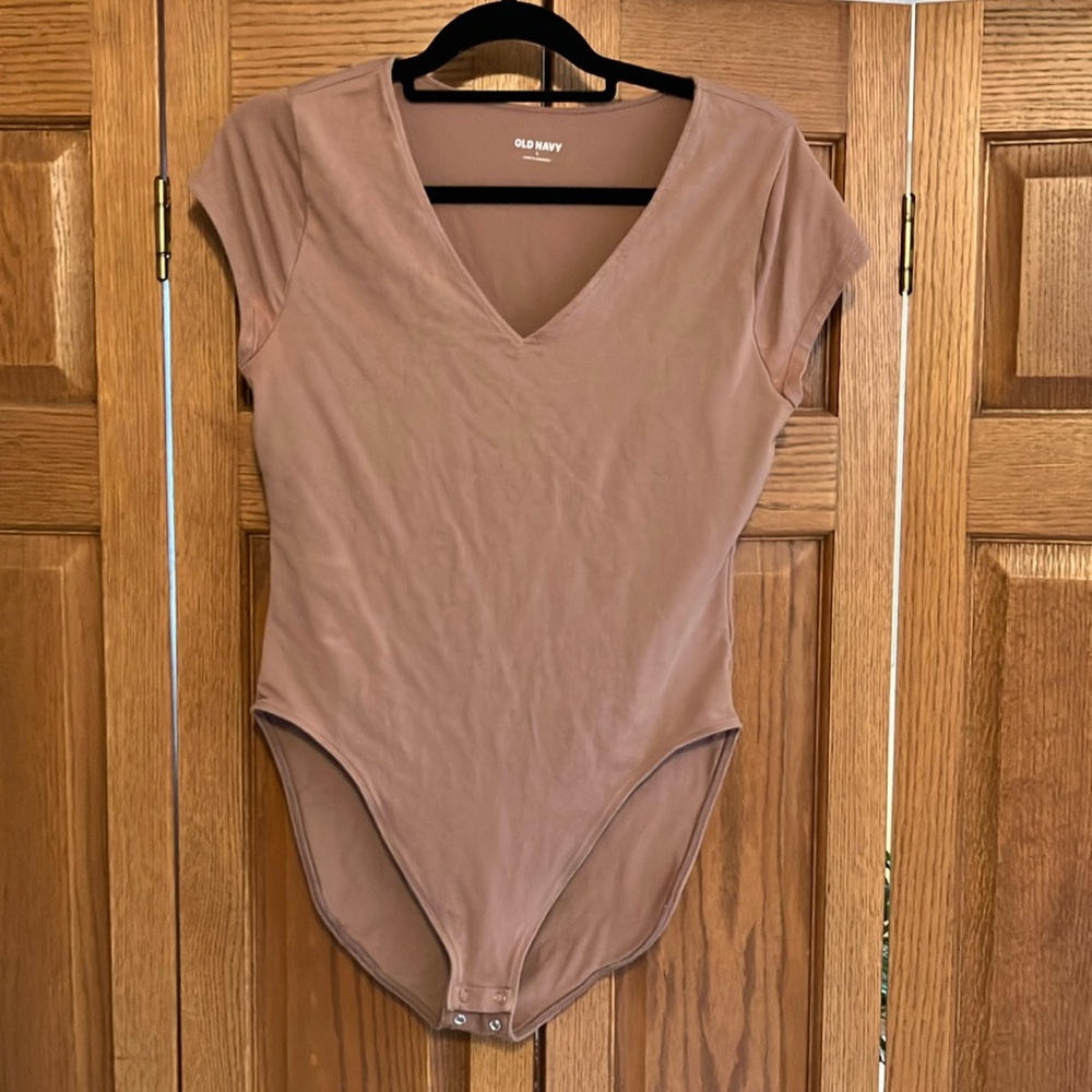 Old Navy Tan v neck body suit large